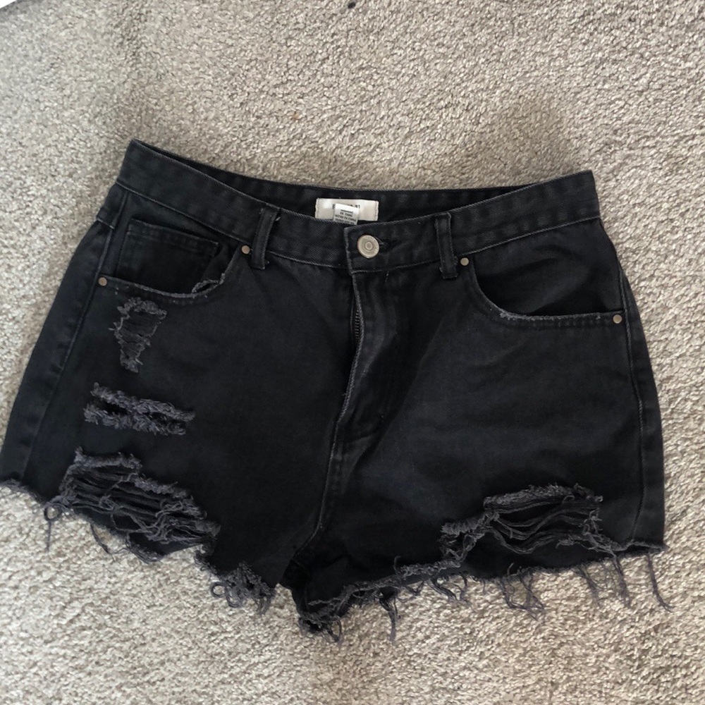 Black shorts from forever 21